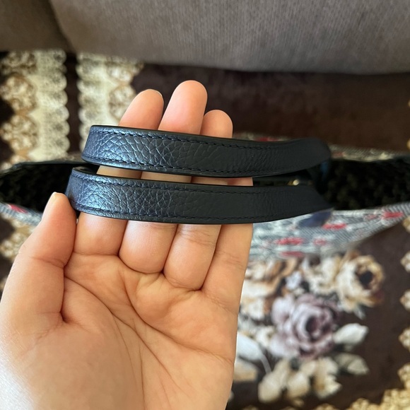 TORY BURCH Retro Batik Blake Floral Printed Tote Bag With An Attached Wristlet - Picture 4 of 15